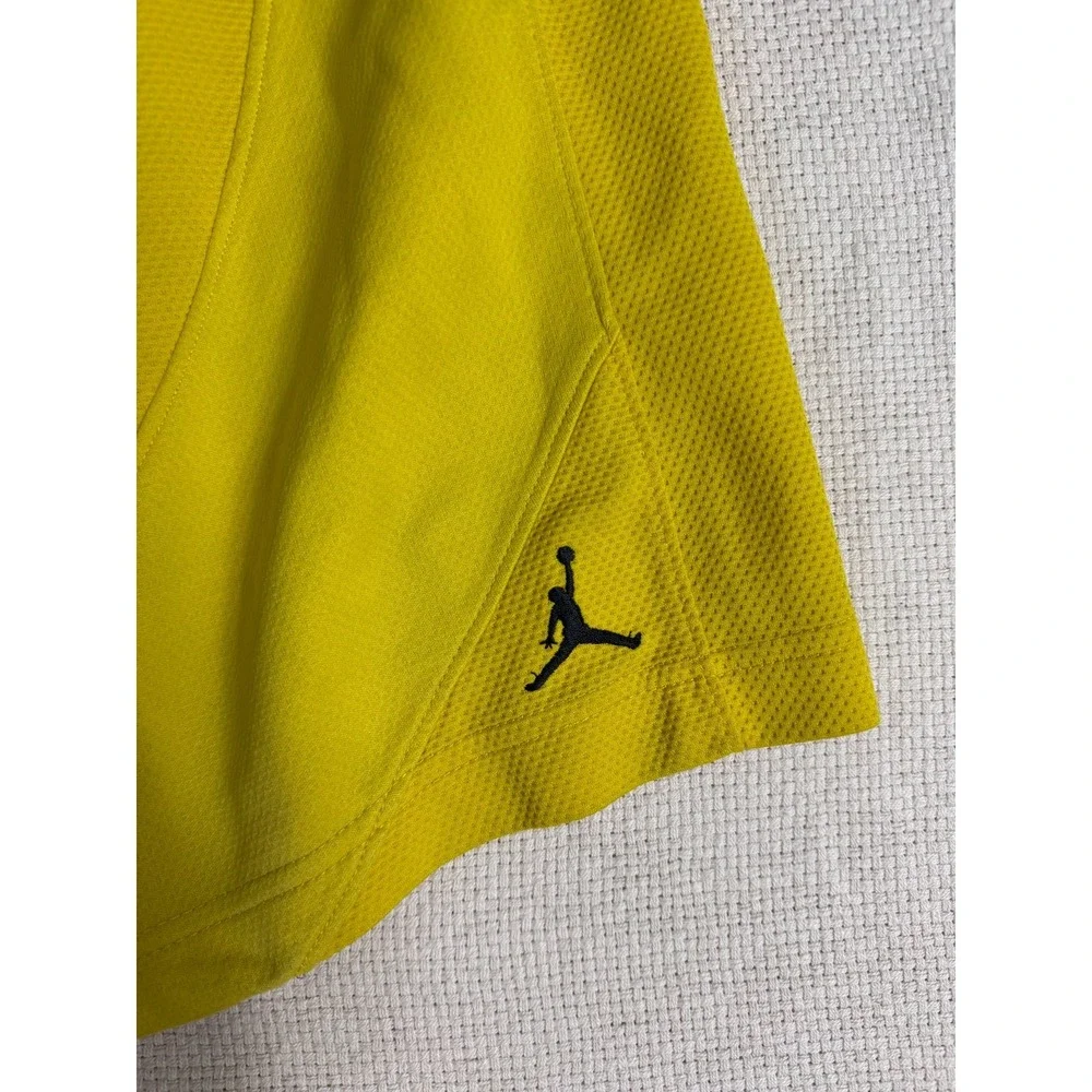Jordan Men's Yellow Basketball Shorts Dri-FIT Athletic Gym Mesh Shorts Size L